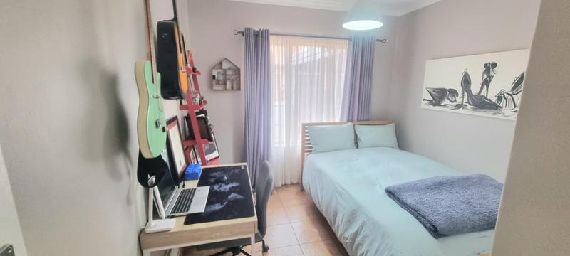 2 Bedroom Property for Sale in Amberfield Gauteng