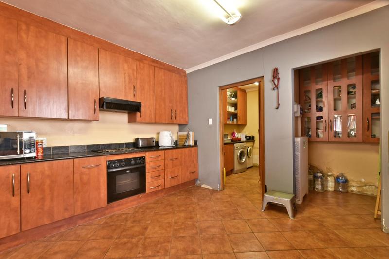 5 Bedroom Property for Sale in Kensington Gauteng