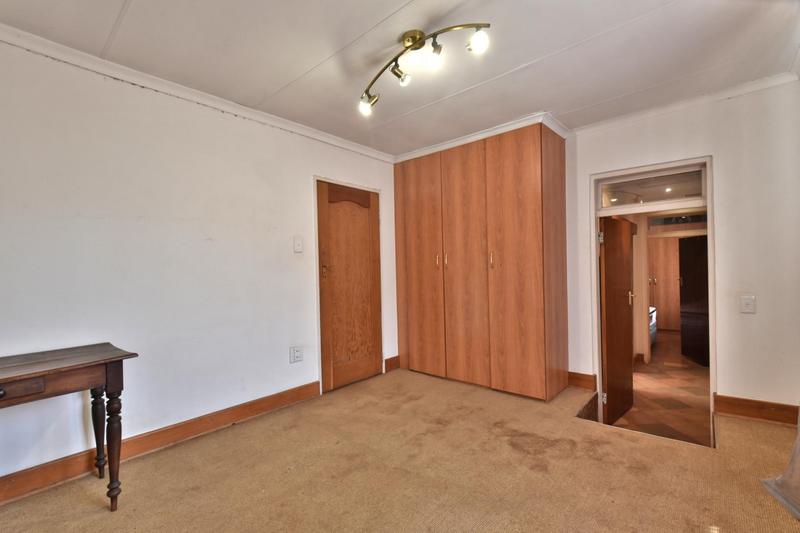 5 Bedroom Property for Sale in Kensington Gauteng