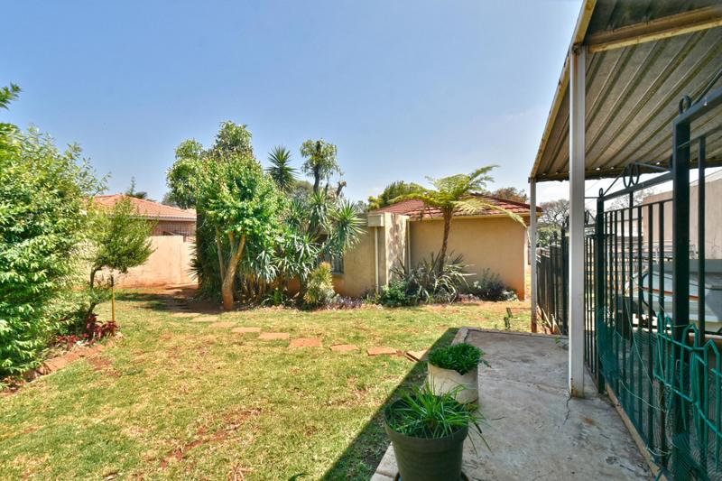 5 Bedroom Property for Sale in Kensington Gauteng