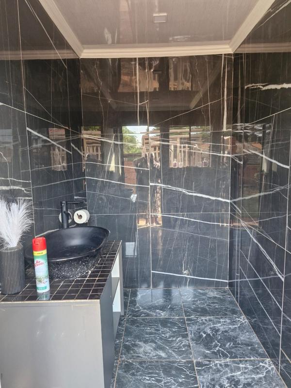 4 Bedroom Property for Sale in The Orchards Gauteng