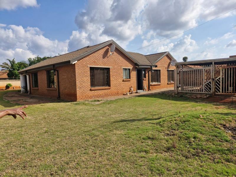 4 Bedroom Property for Sale in The Orchards Gauteng