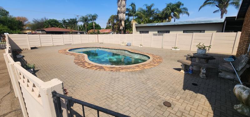 3 Bedroom Property for Sale in Pretoria North Gauteng