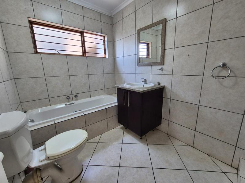 2 Bedroom Property for Sale in Meyersdal Gauteng