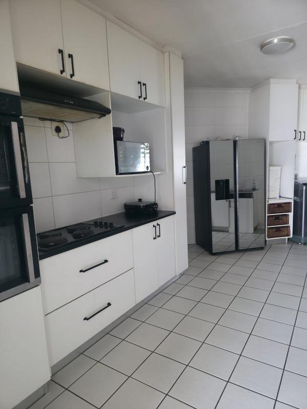 3 Bedroom Property for Sale in Birchleigh North Gauteng