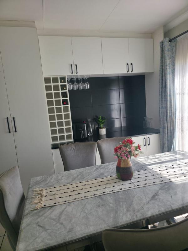 3 Bedroom Property for Sale in Birchleigh North Gauteng