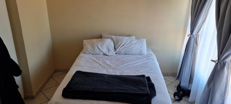 1 Bedroom Property for Sale in Elspark Gauteng