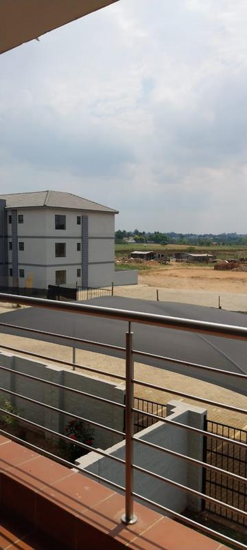 To Let 2 Bedroom Property for Rent in Pomona Gauteng