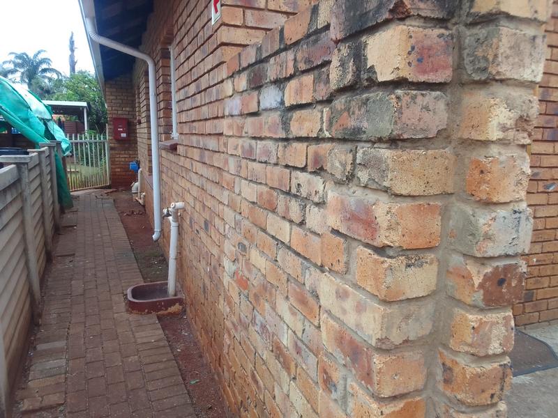 3 Bedroom Property for Sale in Hesteapark Gauteng