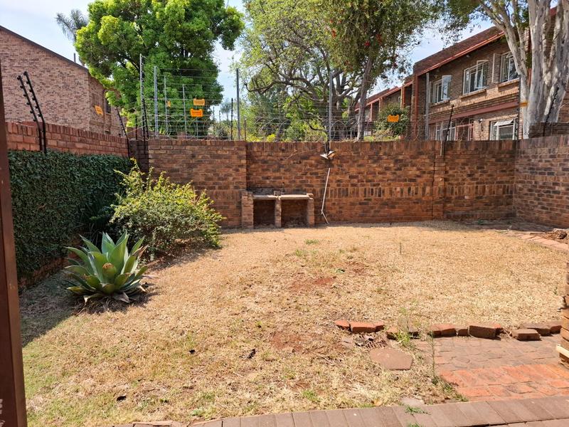 3 Bedroom Property for Sale in Garsfontein Gauteng