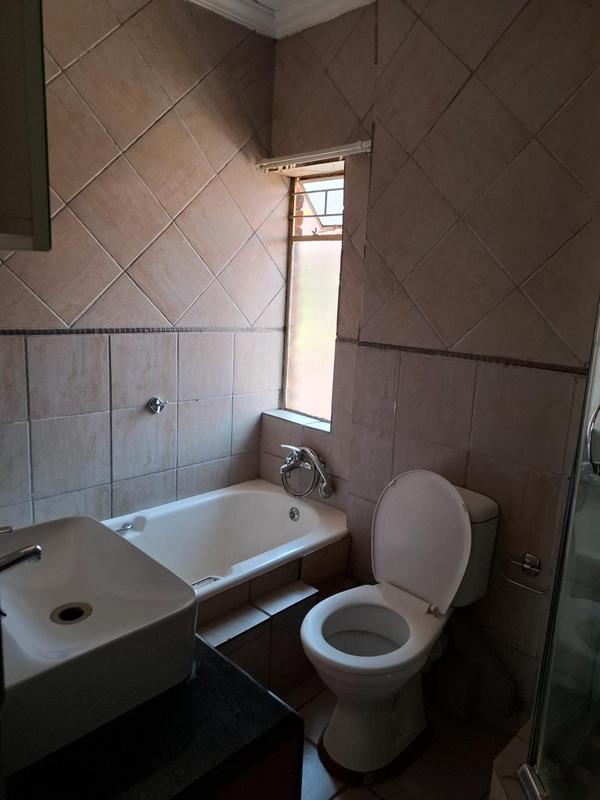 3 Bedroom Property for Sale in Garsfontein Gauteng