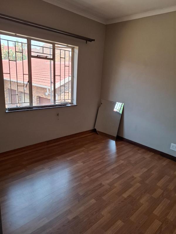 3 Bedroom Property for Sale in Garsfontein Gauteng