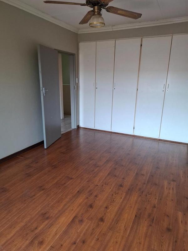 3 Bedroom Property for Sale in Garsfontein Gauteng