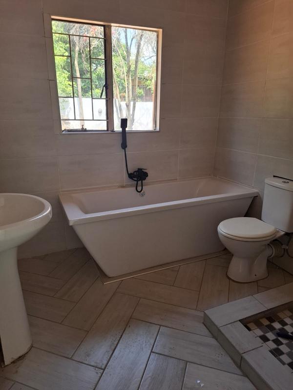 5 Bedroom Property for Sale in Murrayfield Gauteng