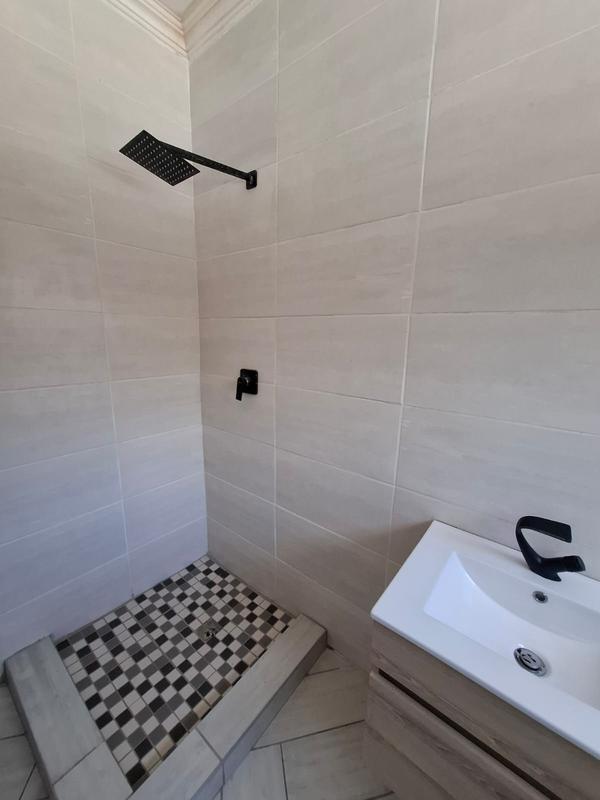 5 Bedroom Property for Sale in Murrayfield Gauteng