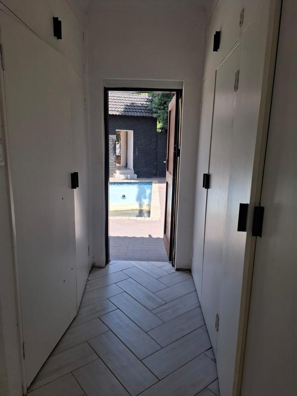 5 Bedroom Property for Sale in Murrayfield Gauteng