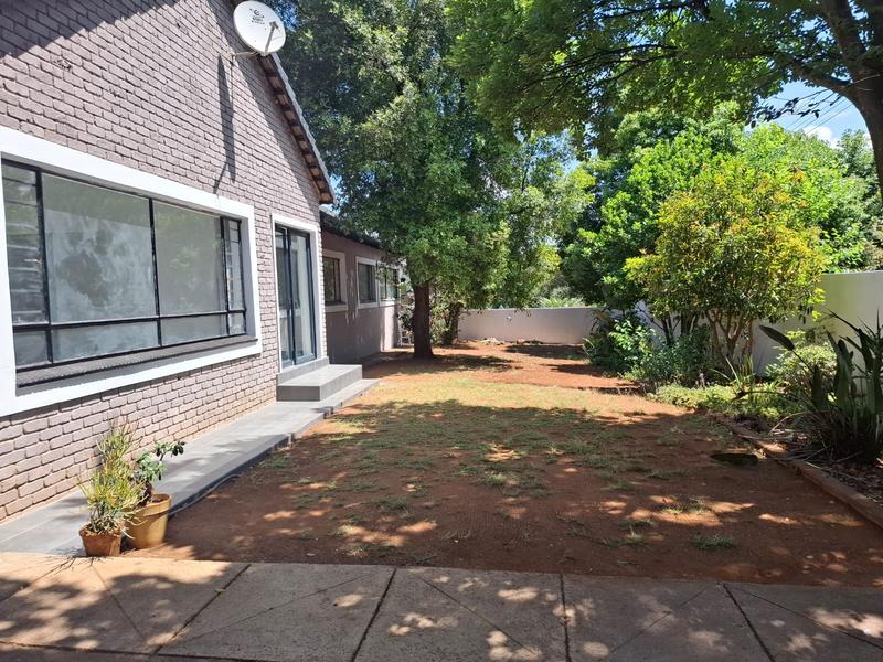 5 Bedroom Property for Sale in Murrayfield Gauteng