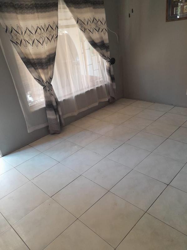 To Let 2 Bedroom Property for Rent in Claremont Gauteng