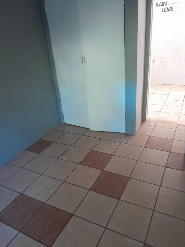 To Let 2 Bedroom Property for Rent in Claremont Gauteng