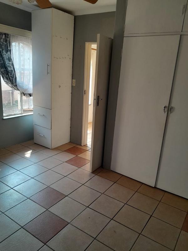 To Let 2 Bedroom Property for Rent in Claremont Gauteng