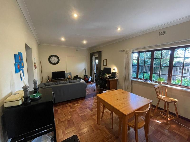 To Let 2 Bedroom Property for Rent in Robindale Gauteng