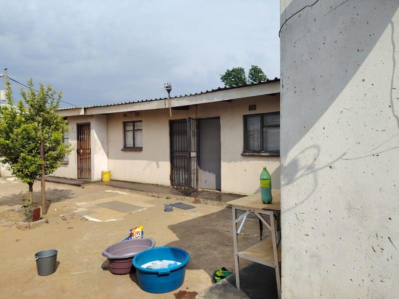 2 Bedroom Property for Sale in Palm Ridge Gauteng
