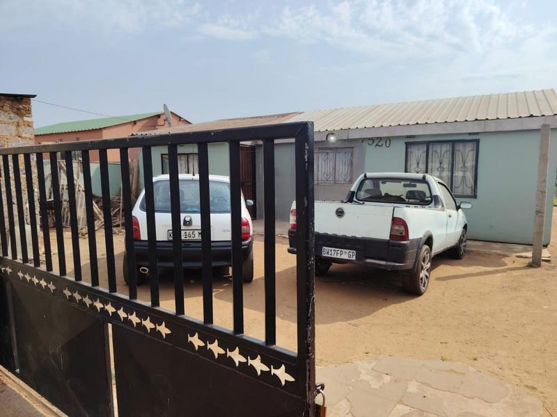 2 Bedroom Property for Sale in Palm Ridge Gauteng