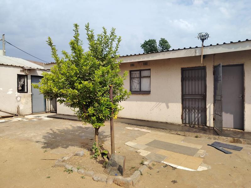2 Bedroom Property for Sale in Palm Ridge Gauteng