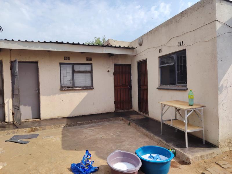 2 Bedroom Property for Sale in Palm Ridge Gauteng