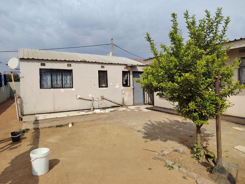 2 Bedroom Property for Sale in Palm Ridge Gauteng