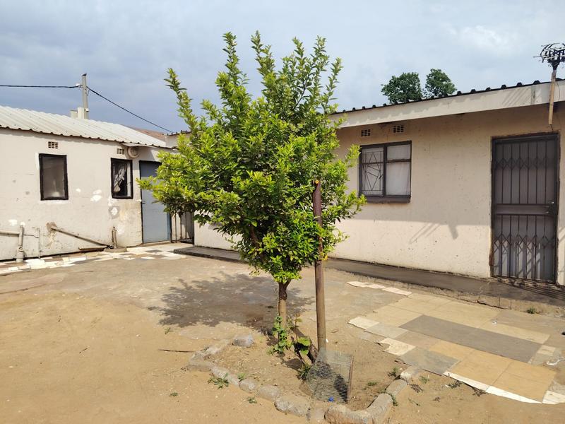 2 Bedroom Property for Sale in Palm Ridge Gauteng