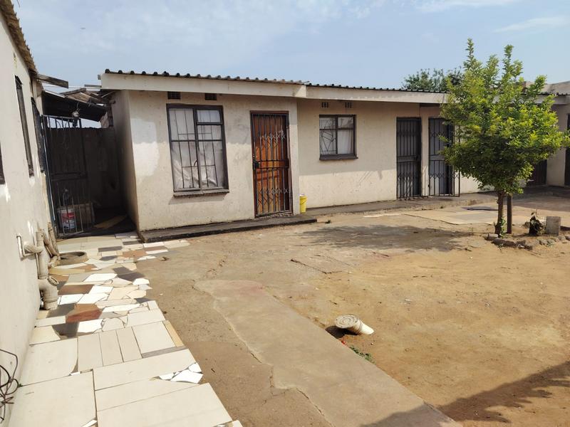 2 Bedroom Property for Sale in Palm Ridge Gauteng
