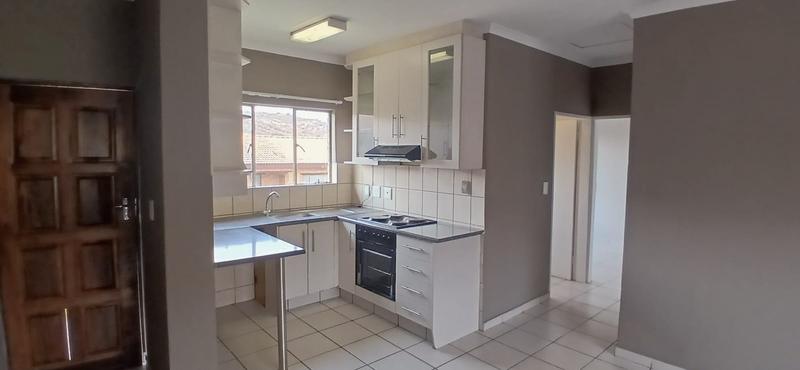 2 Bedroom Property for Sale in Meredale Gauteng