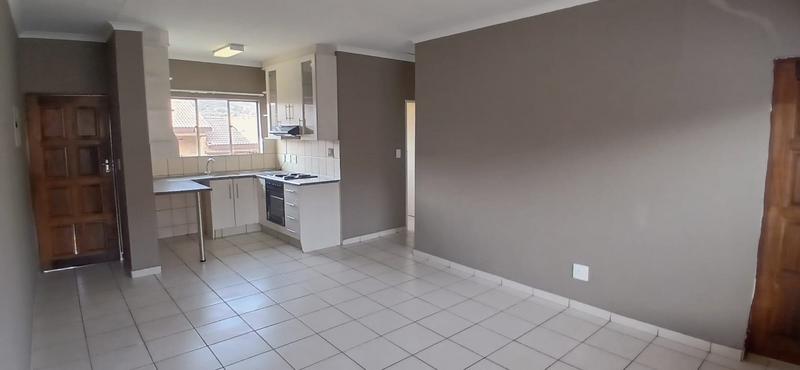 2 Bedroom Property for Sale in Meredale Gauteng