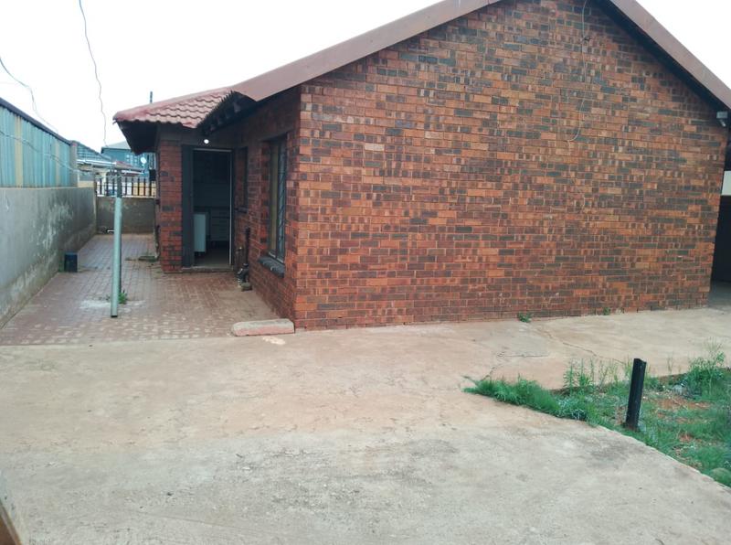 3 Bedroom Property for Sale in Doornkop Gauteng