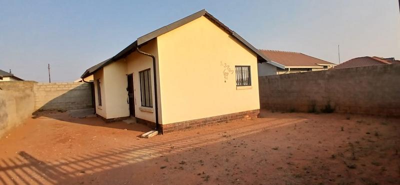 2 Bedroom Property for Sale in Kagiso Gauteng