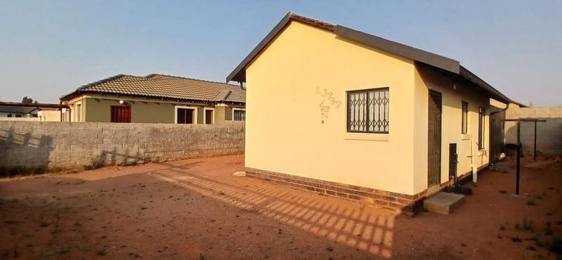 2 Bedroom Property for Sale in Kagiso Gauteng