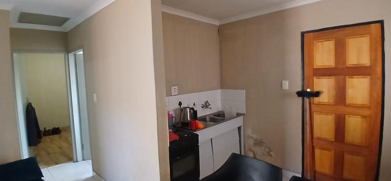 2 Bedroom Property for Sale in Kagiso Gauteng