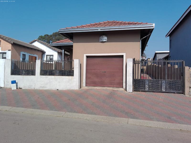 4 Bedroom Property for Sale in Klipfontein View Gauteng