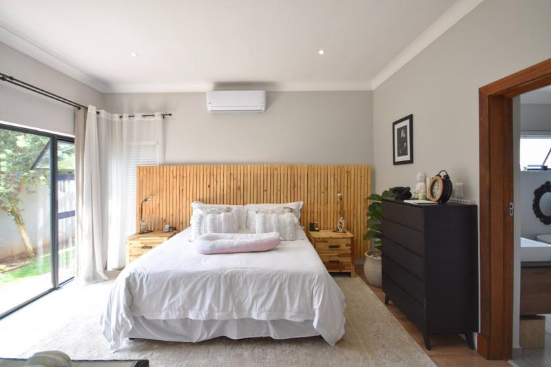 4 Bedroom Property for Sale in Midstream Estate Gauteng