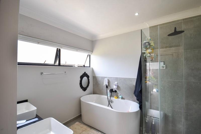 4 Bedroom Property for Sale in Midstream Estate Gauteng