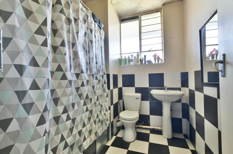 1 Bedroom Property for Sale in Bedford Gardens Gauteng