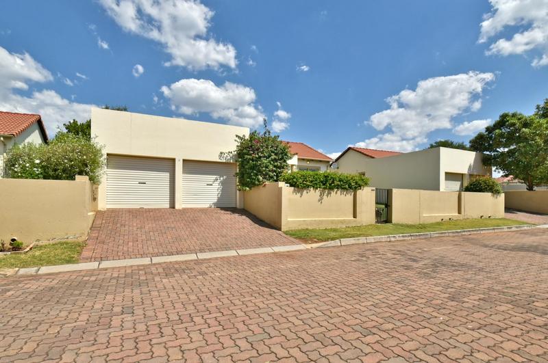 3 Bedroom Property for Sale in North Riding Gauteng