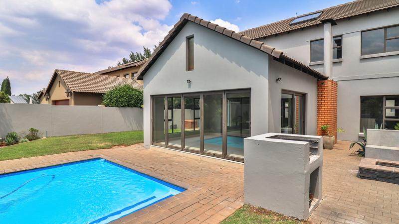 4 Bedroom Property for Sale in Midstream Hill Gauteng