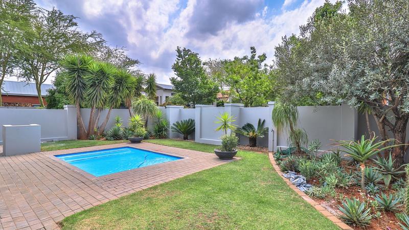 4 Bedroom Property for Sale in Midstream Hill Gauteng