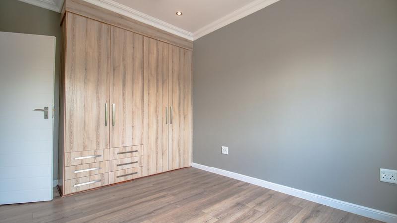 4 Bedroom Property for Sale in Midstream Hill Gauteng