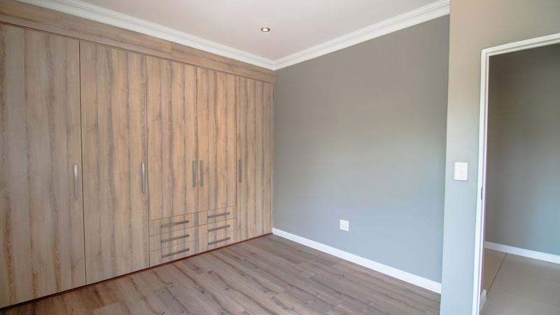 4 Bedroom Property for Sale in Midstream Hill Gauteng
