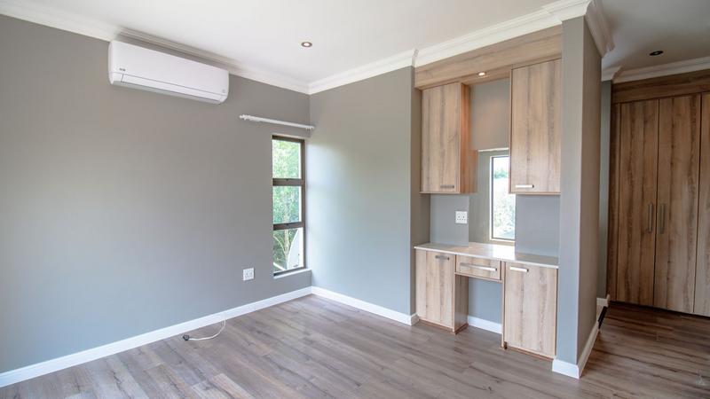 4 Bedroom Property for Sale in Midstream Hill Gauteng