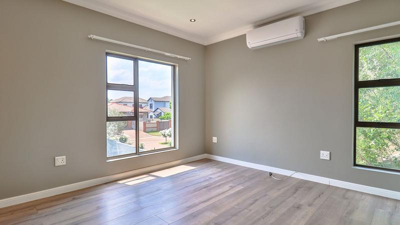 4 Bedroom Property for Sale in Midstream Hill Gauteng