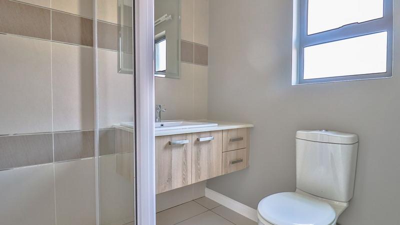4 Bedroom Property for Sale in Midstream Hill Gauteng